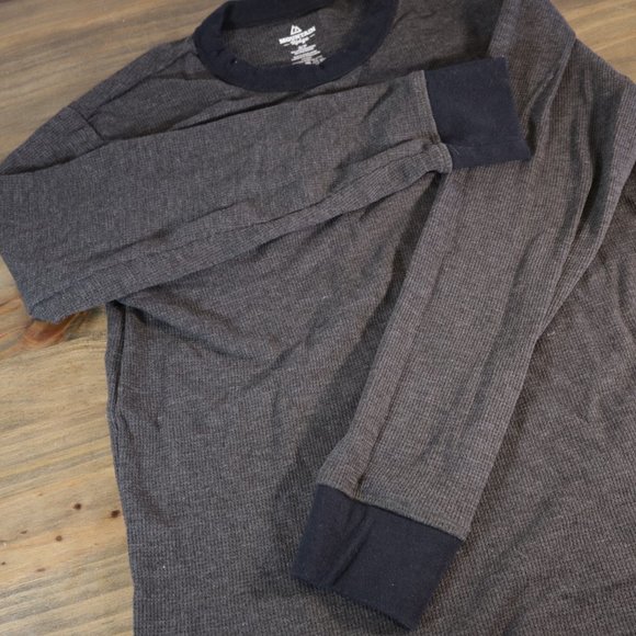 Mens Small Grey Long Sleeve Tee shirt Mountain Ridge Size S - Picture 3 of 5